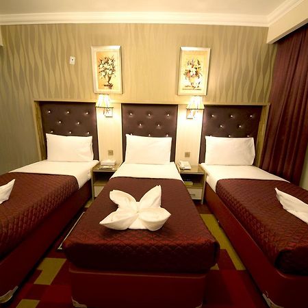 Sutchi Hotel Dubai Buitenkant foto