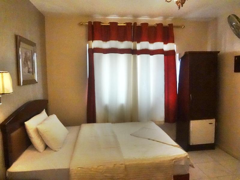 Sutchi Hotel Dubai Buitenkant foto