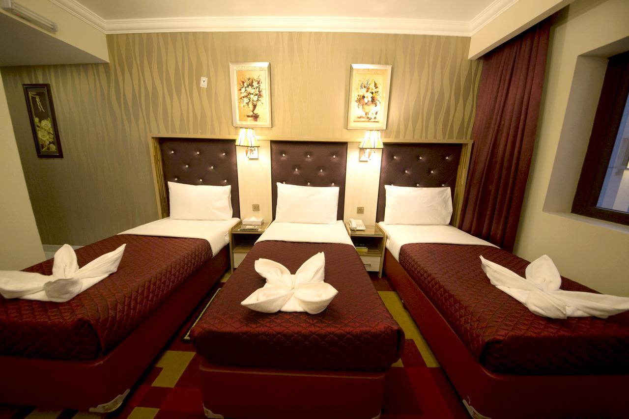 Sutchi Hotel Dubai Buitenkant foto
