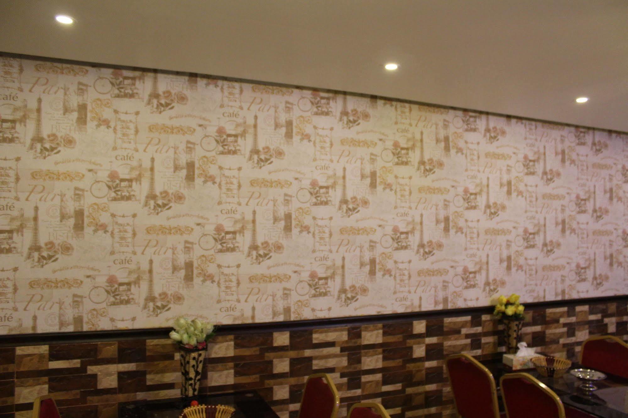 Sutchi Hotel Dubai Buitenkant foto